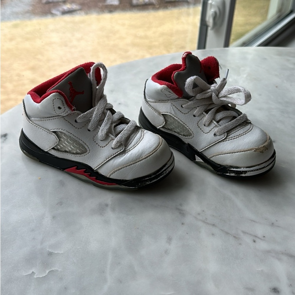 Jordan Kids White and Red Sneakers